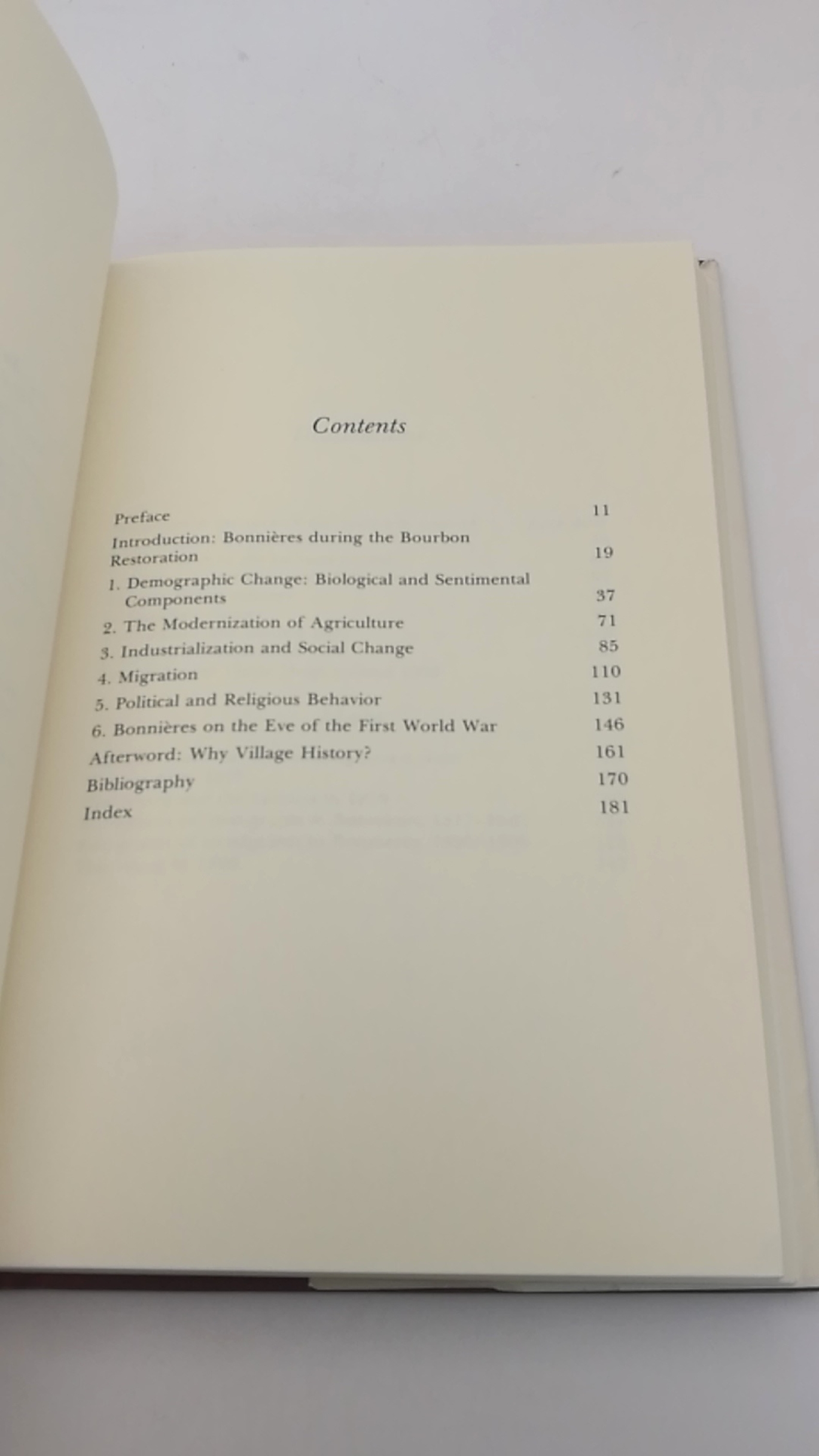 Ackerman, Evelyn Bernette: Village on the Seine Tradition and Change in Bonnieres, 1815-1914