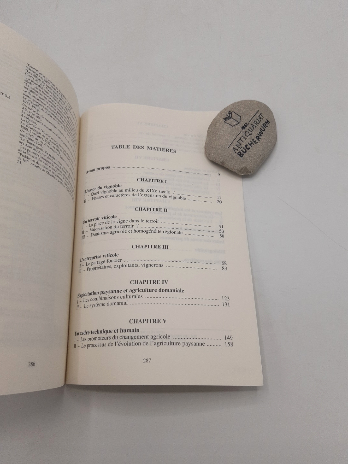 Goujon, Pierre: La cave et le grenier vignobles du chalonnais et du mâconnais au XIXe siècle