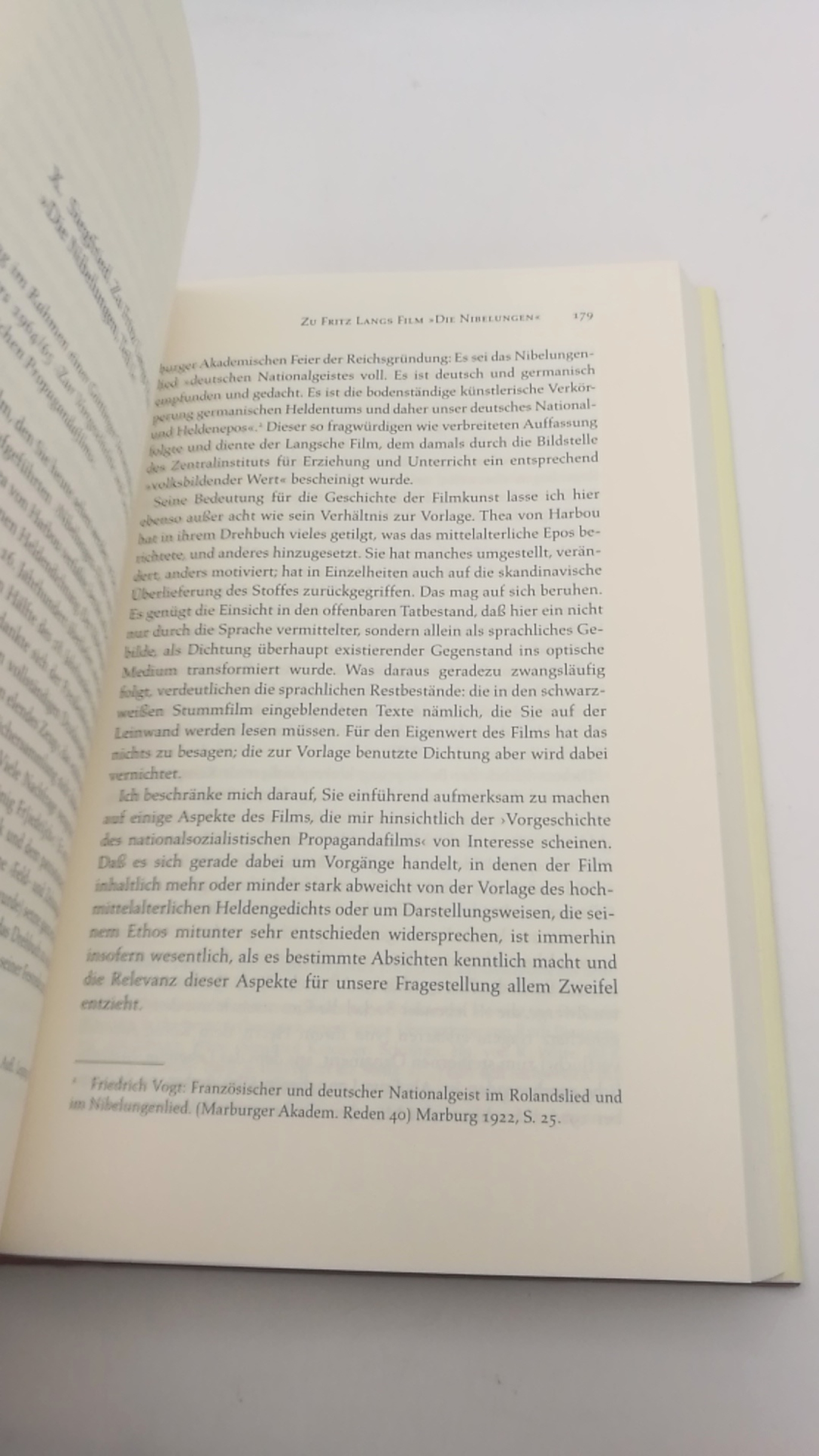 Schöne, Albrecht: Vom Betreten des Rasens Siebzehn Reden über Literatur / Albrecht Schöne. Hrsg. von Ulrich Joost ...