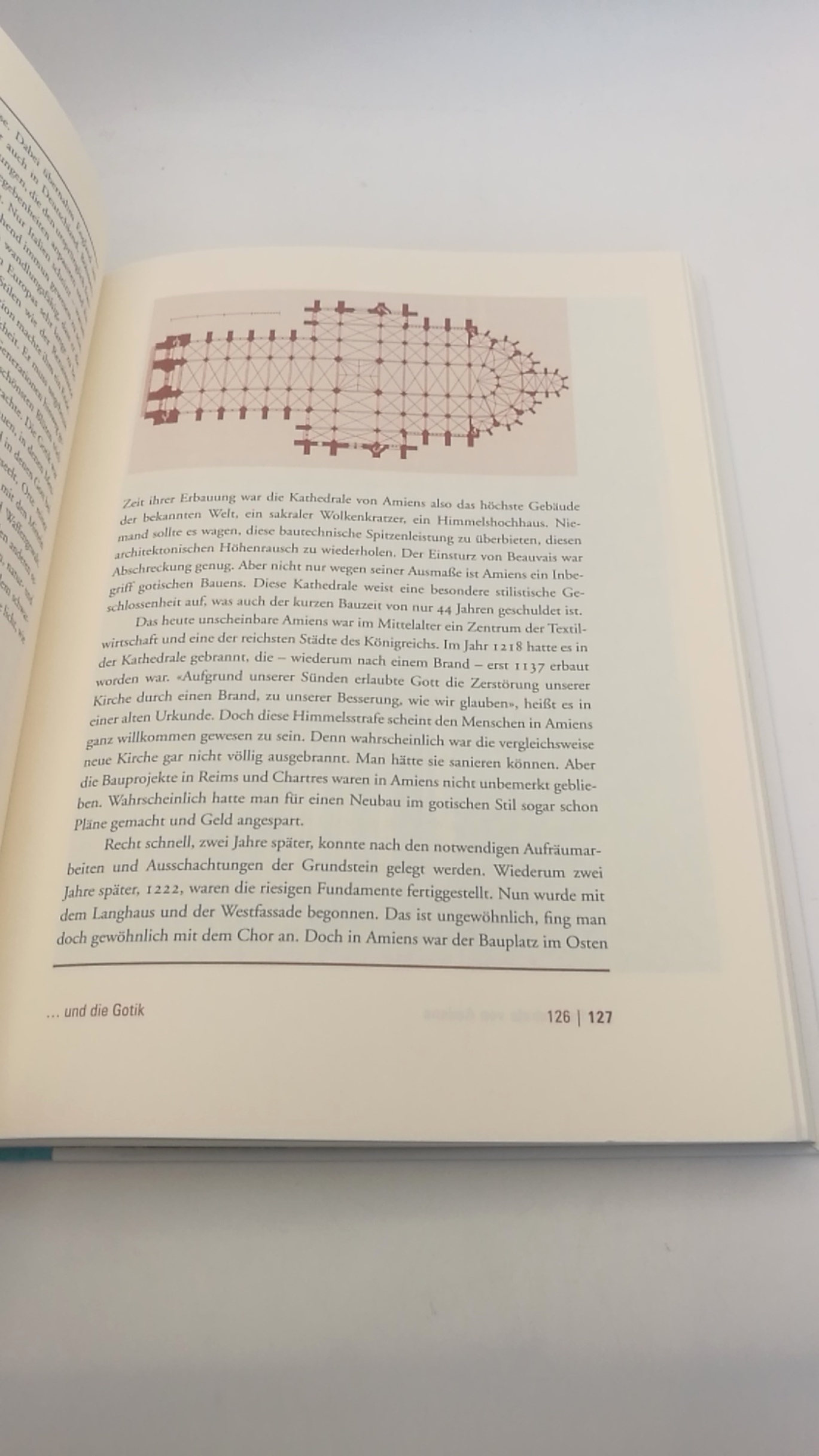 Claussen, Johann Hinrich: Gottes Häuser oder die Kunst, Kirchen zu bauen und zu verstehen Vom frühen Christentum bis heute