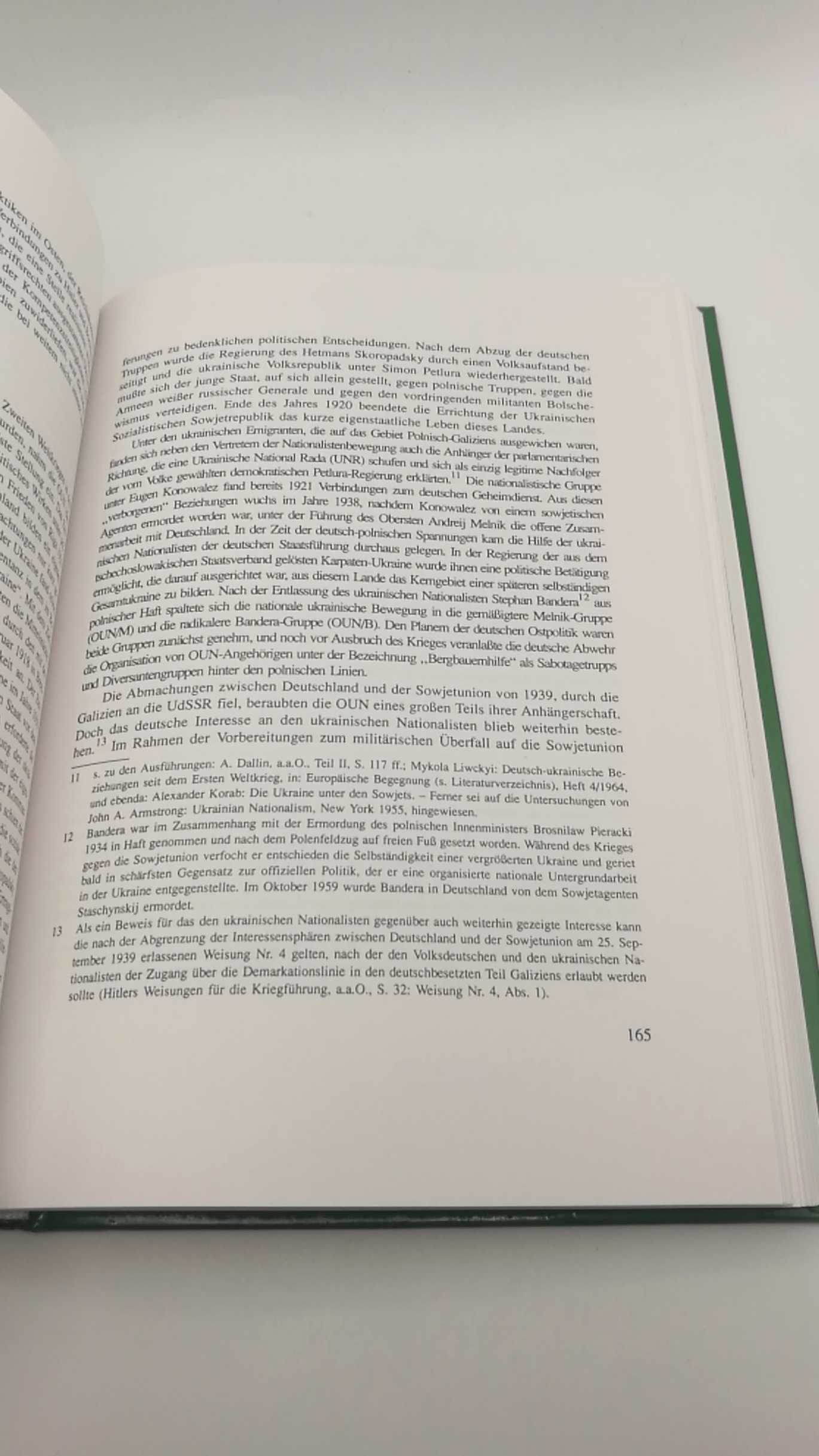 Hesse, Erich: Der sowjetrussische Partisanenkrieg 1941 bis 1944 im Spiegel deutscher Kampfanweisungen und Befehle 