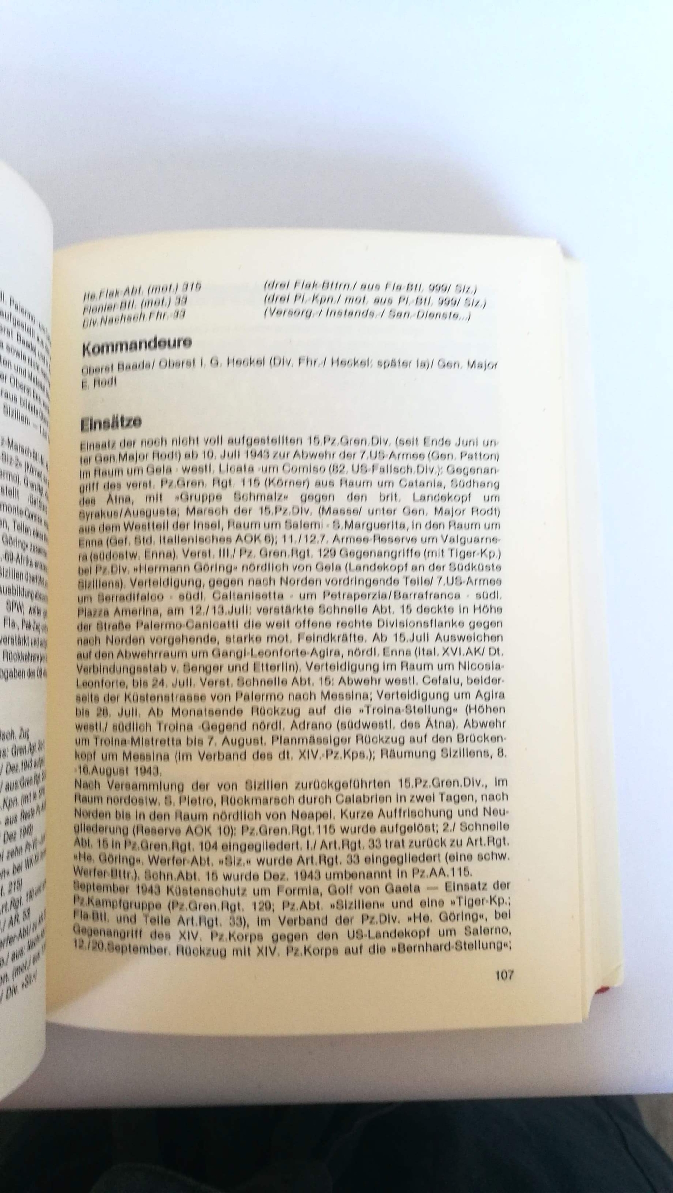 Stoves, Rolf (Verfasser): Die gepanzerten und motorisierten deutschen Grossverbände (Divisionen u. selbständige Brigaden) 1935 - 1945 / Rolf Stoves