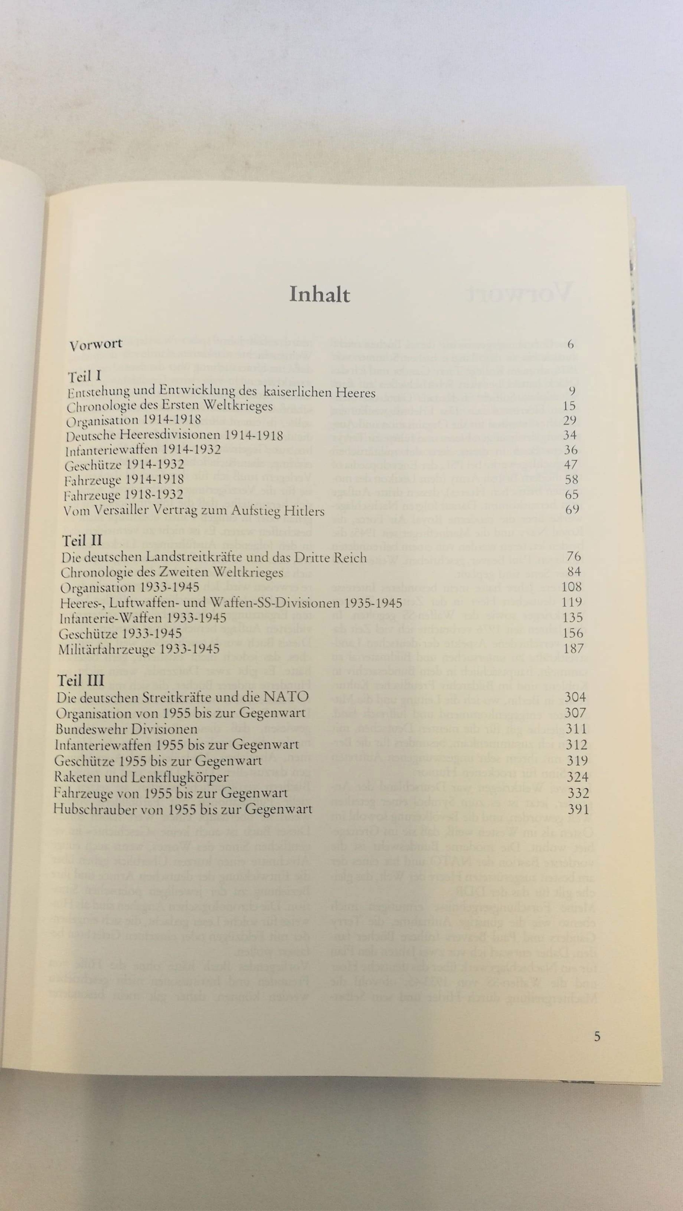 Quarrie, Bruce Scheibert, Horst: Das grosse Buch der Deutschen Heere im 20. Jahrhundert Die Gesamtdarstellung der Deutschen Heere von 1900 bis heute; Organisationen und Gliederungen, Bewaffnungen - Fahrzeuge, Ausrüstungen, Chronologien beider Weltkriege /