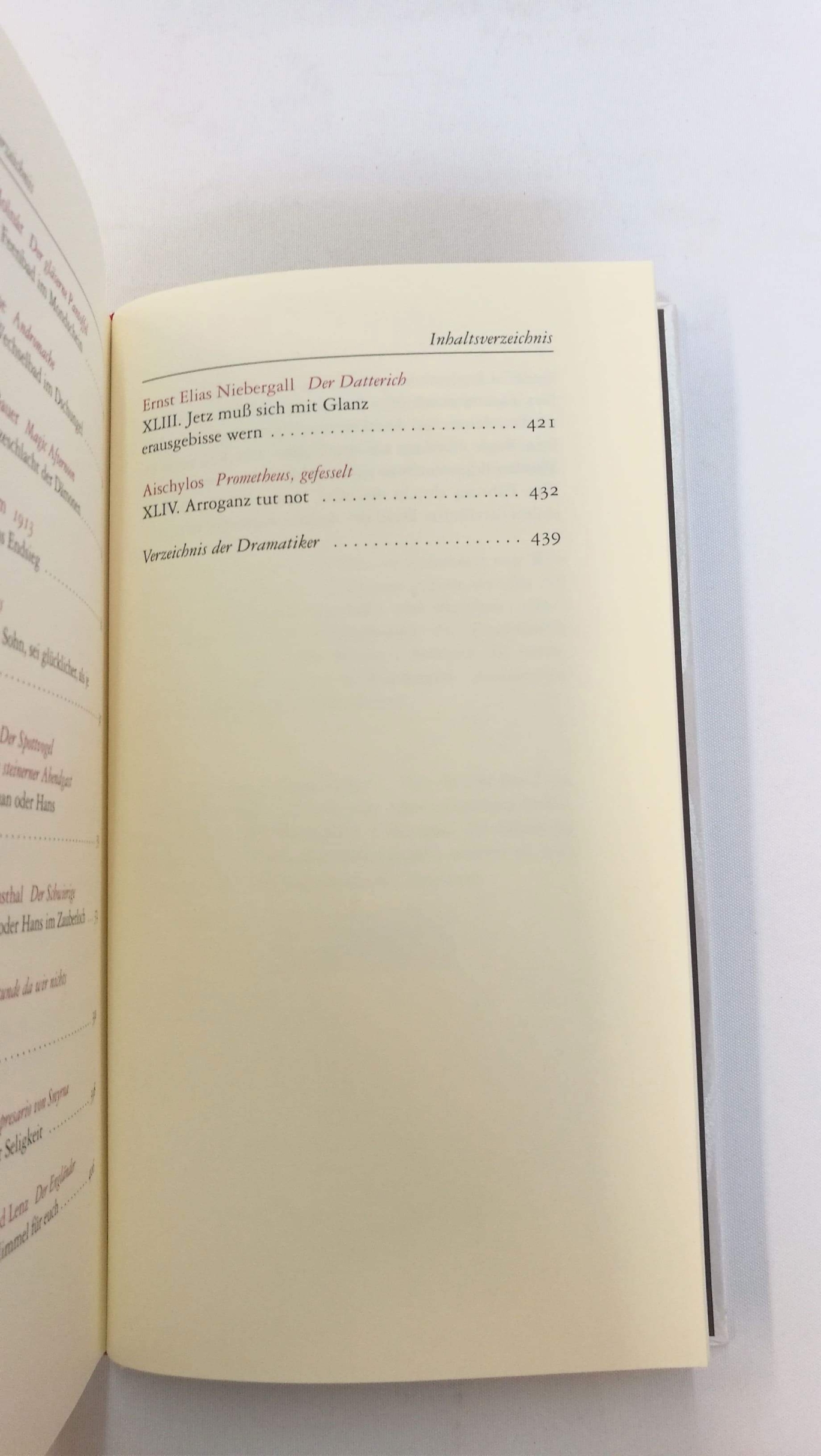 Stadelmaier, Gerhard (Verfasser): Traumtheater Vierundvierzig Lieblingsstücke. Numerierte Vorzugsausgabe. Nr. 553 (GA: 999).