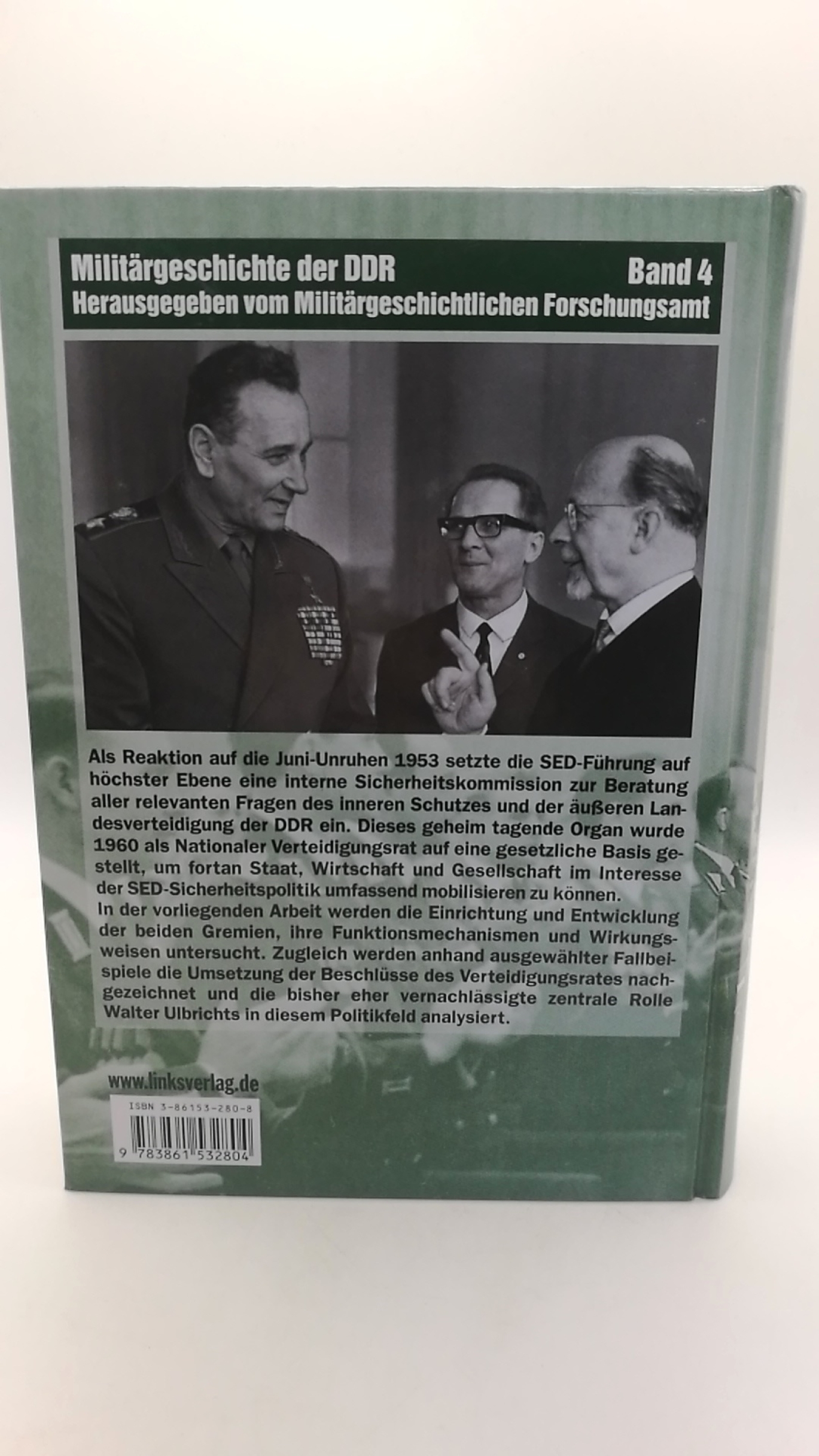 Wagner, Armin (Verfasser): Walter Ulbricht und die geheime Sicherheitspolitik der SED Der Nationale Verteidigungsrat der DDR und seine Vorgeschichte (1953 bis 1971) / Armin Wagner. Hrsg. vom Militärgeschichtlichen Forschungsamt