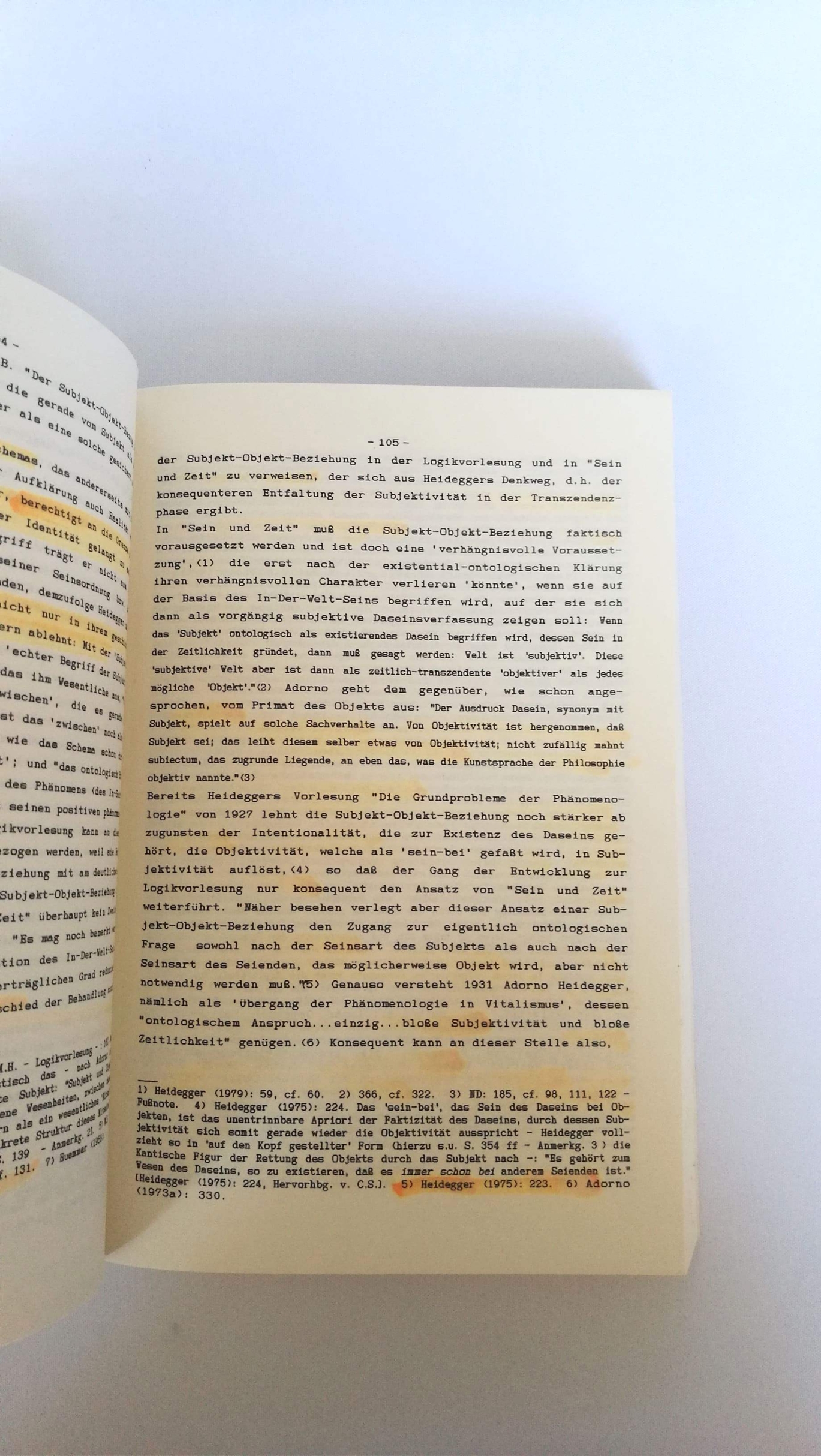 Schlüter, Carsten: Adornos Kritik der apologetischen Vernunft. 2 Bände Epistemata Würzburger wissenschaftliche Schriften. Reihe Philosophie