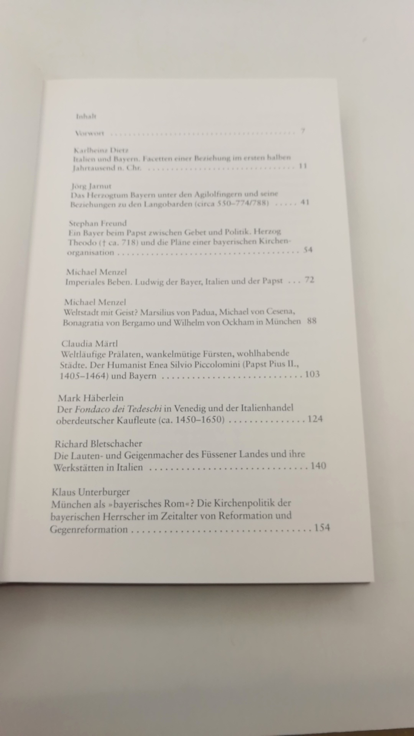 Körner, Hans-Michael (Herausgeber): Bayern und Italien Kontinuität und Wandel ihrer traditionellen Bindungen. Vorträge der "Historischen Woche" der Katholischen Akademie in Bayern vom 17. bis 20. Februar 2010 in München