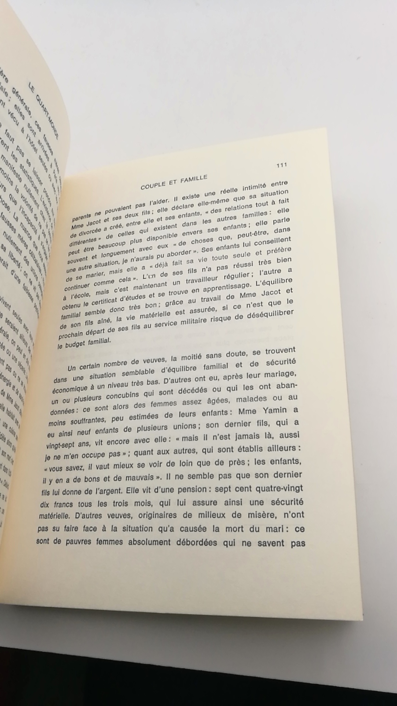 Labbens, Jean: Le quart monde La pauvrete dans la societe industrielle, etude sur le sous-proletariat français dans la region parisienne