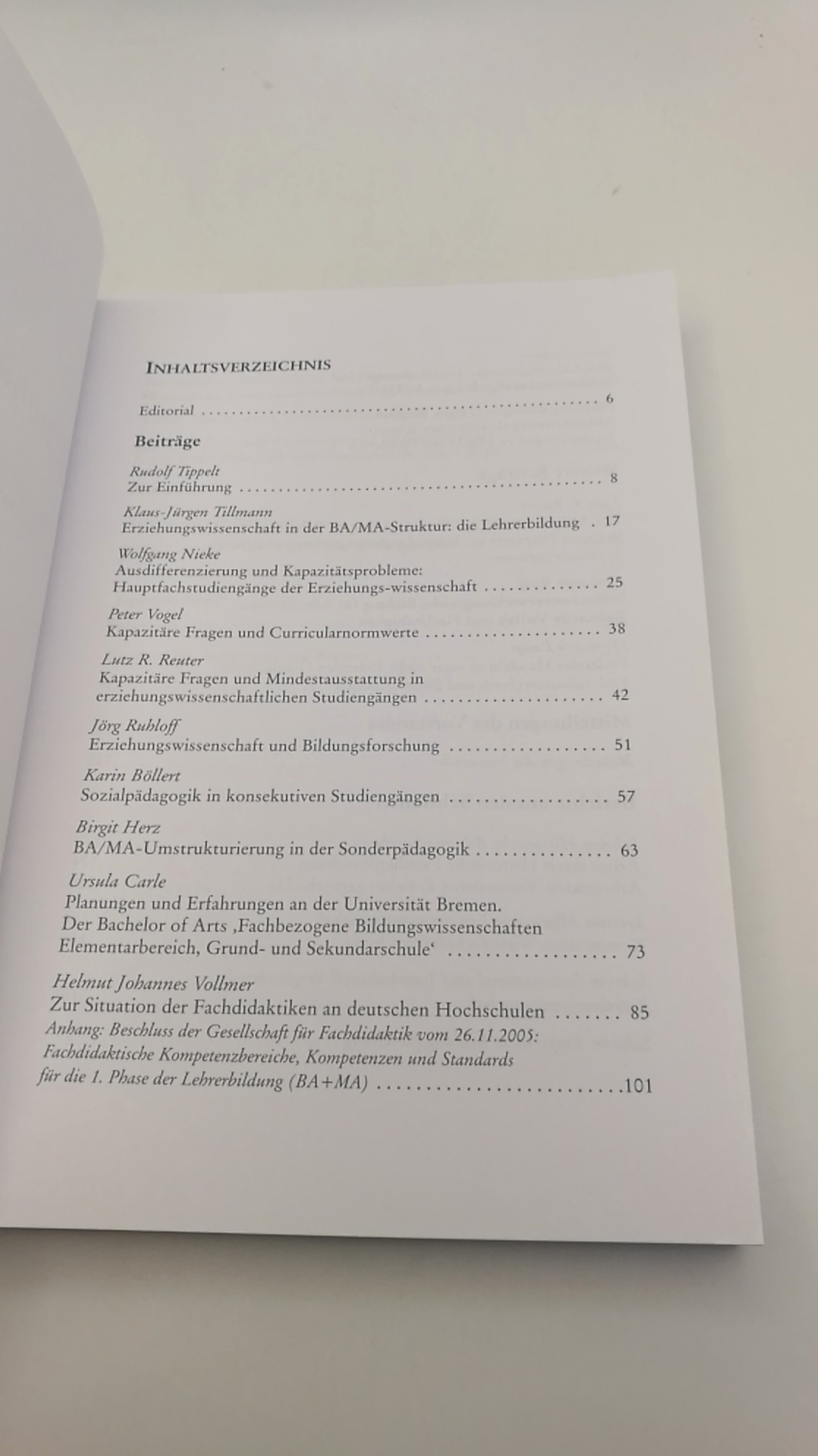 Deutsche Gesellschaft für Erziehungswissenschaft (Hrgs.): Erziehungswissenschaft Mitteilungen der Deutsche Gesellschaft für Erziehungswissenschaft (DGfE), Heft 35, 18. Jahrgang 2007