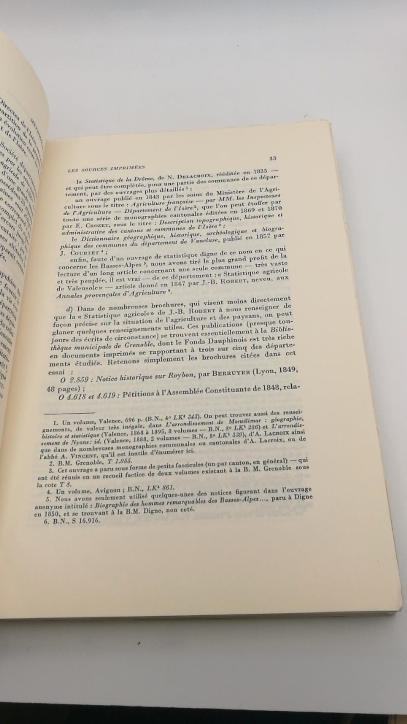 Vigier, Philippe: Essai sur la repartition de la propriete fonciere dans la region alpine Son evolution des origines du cadastre a la fin du Second Empire