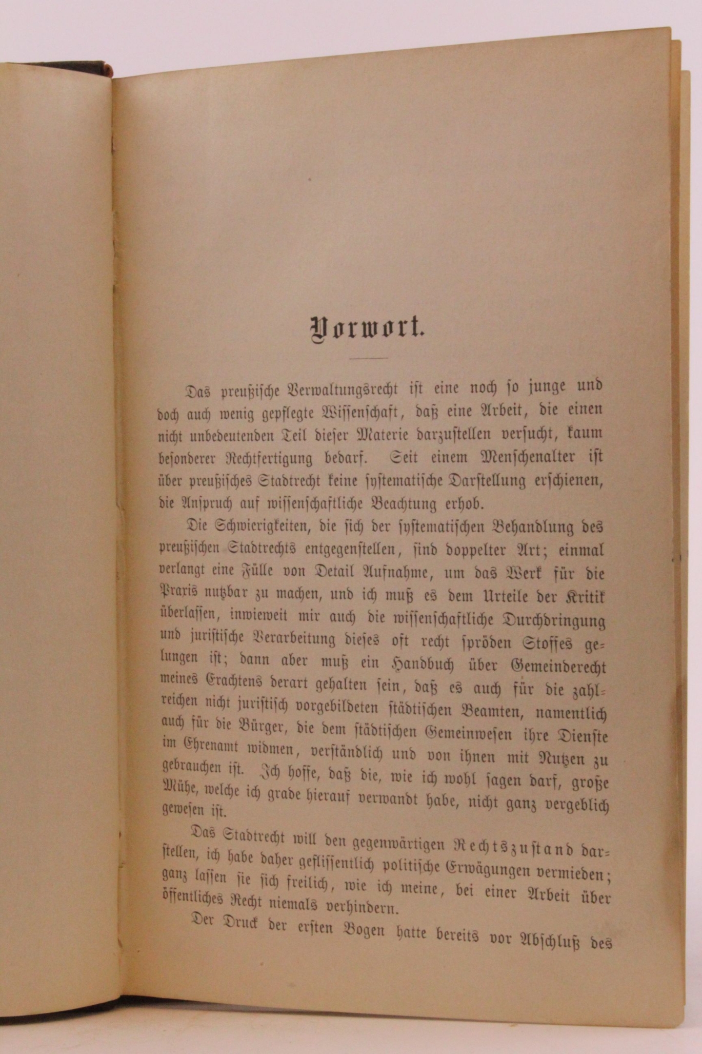 Dr. Eugen Leidig: Preußisches Stadtrecht. Die Verfassung und Verwaltung der preußischen Städte schematisch dargestellt.