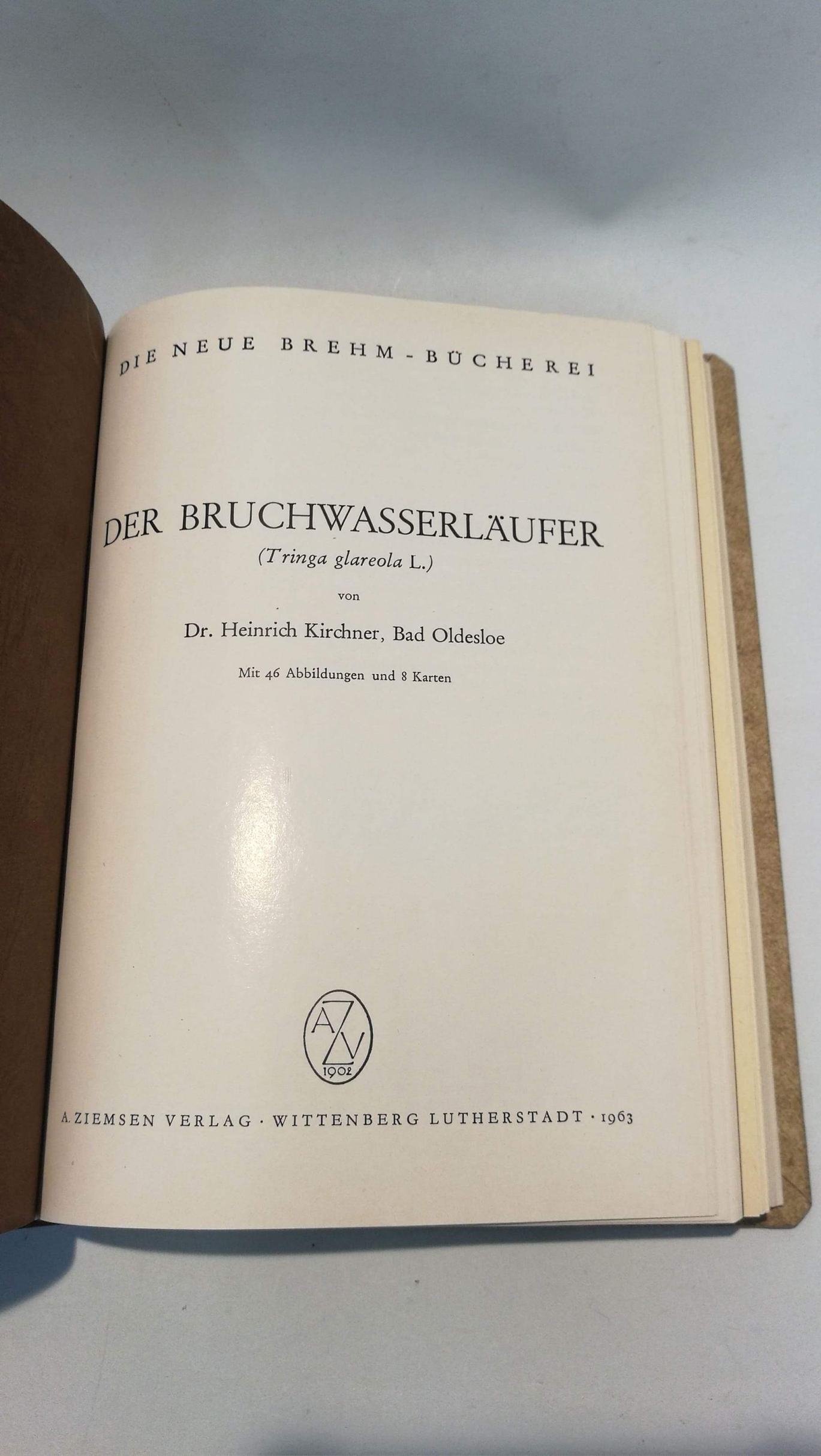 versch. Autoren: Larus Numernius Tringa Charadrius Alcidae I. Die neue Brehm-Bücherei. Fünf Bände zum Thema Seevögel in einem Buch.