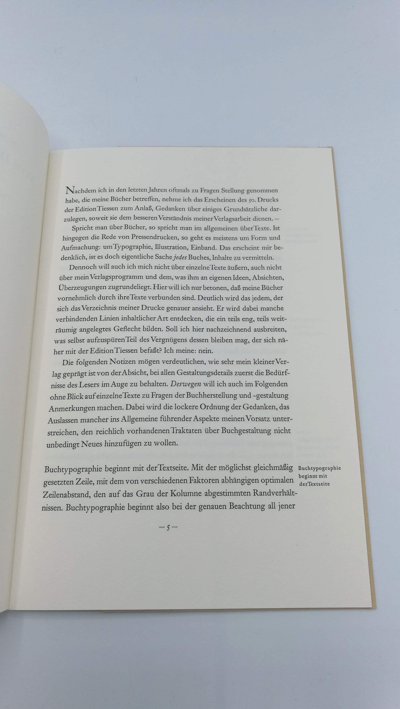 Tiessen, Wolfgang: Vom Dienst im Autor und Leser. Über die Gestaltung meiner Bücher. 