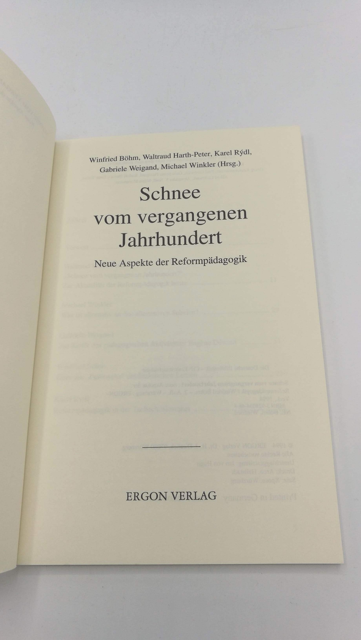 Böhm u.a. (Hrsg.), Winfried: Schnee vom vergangenen Jahrhundert. Neue Aspekte der Reformpädagogik