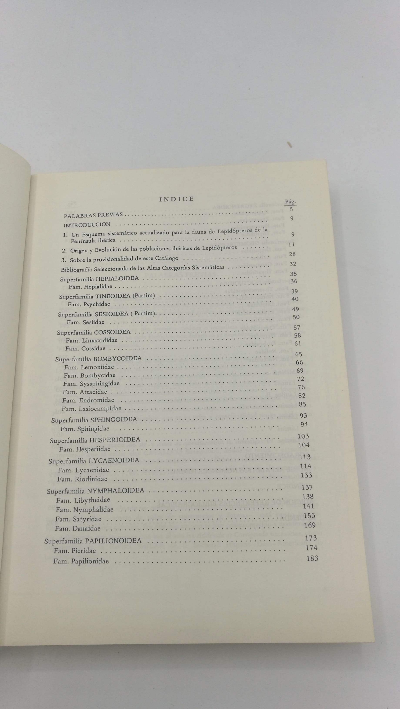 Instituto National de Investigaciones Agrarias (Hrsg.): Catalogo sistematico de los Lepidopteros Ibericos, 1. Macrolepidoptera