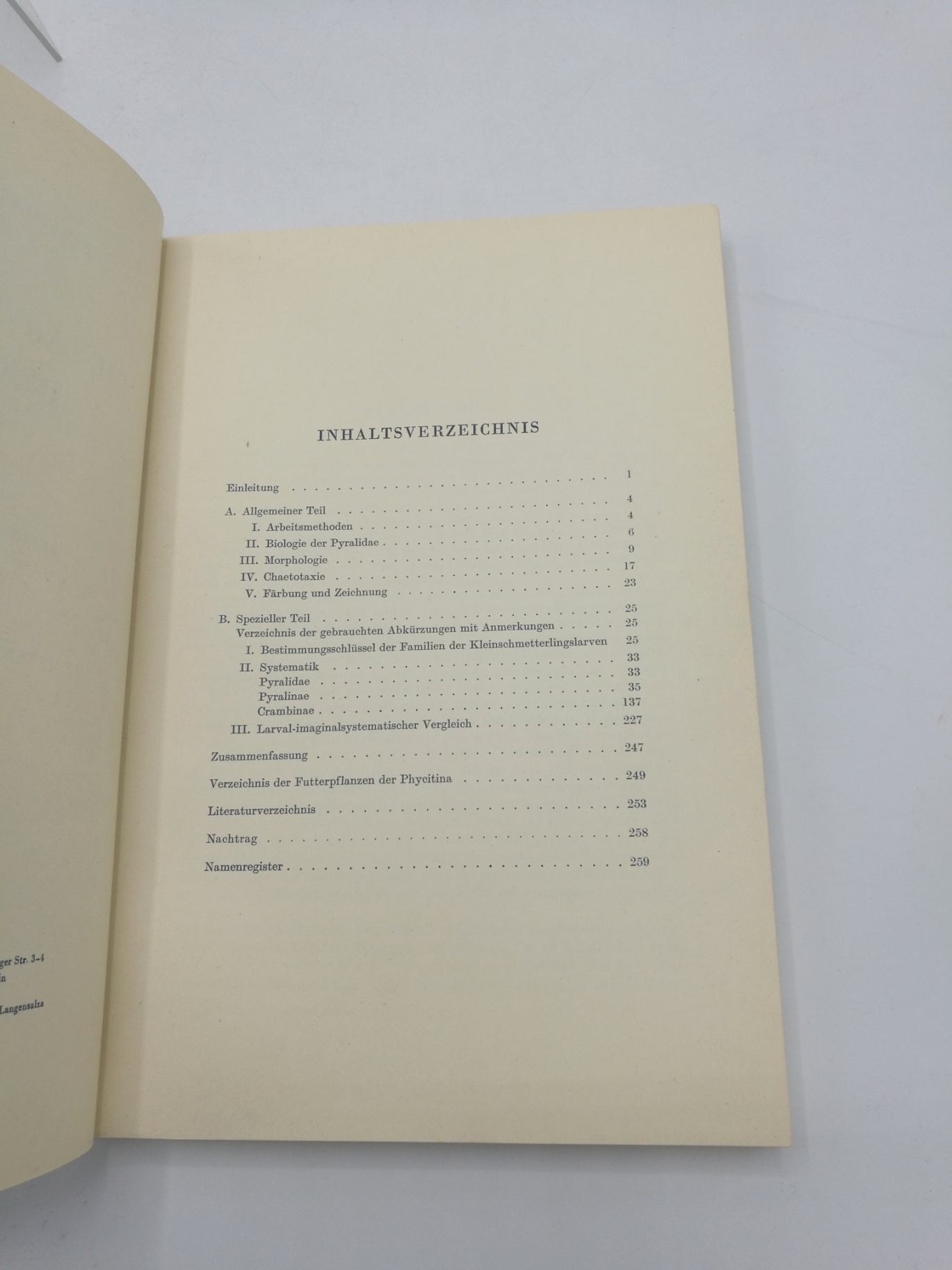 Hasenfuss, Ivar: Die Larvalsystematik der Zünsler (Pyralidae). Abhandlung zur Larvalsystematik der Insekten. Nr. 5