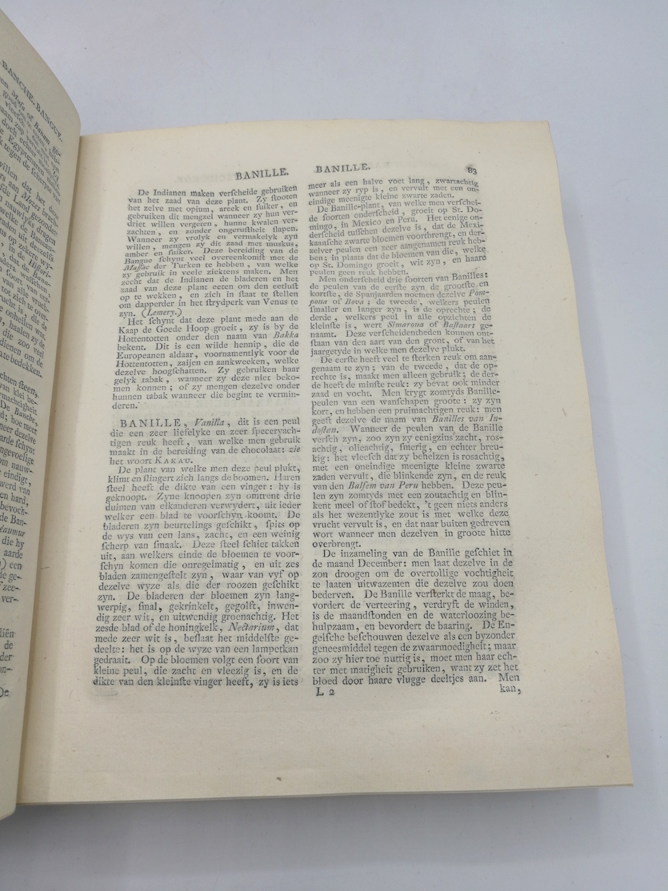 Valmont de Bomare, J.C. PAPILLON: Algemeen en beredenerent woordenboek der natuurlyke historie; behelzende de historie der dieren planten en mineralen, en die der hemelsche lichamen, der verhevelingen, en andere voorname verschynselen der natuur. Benevens