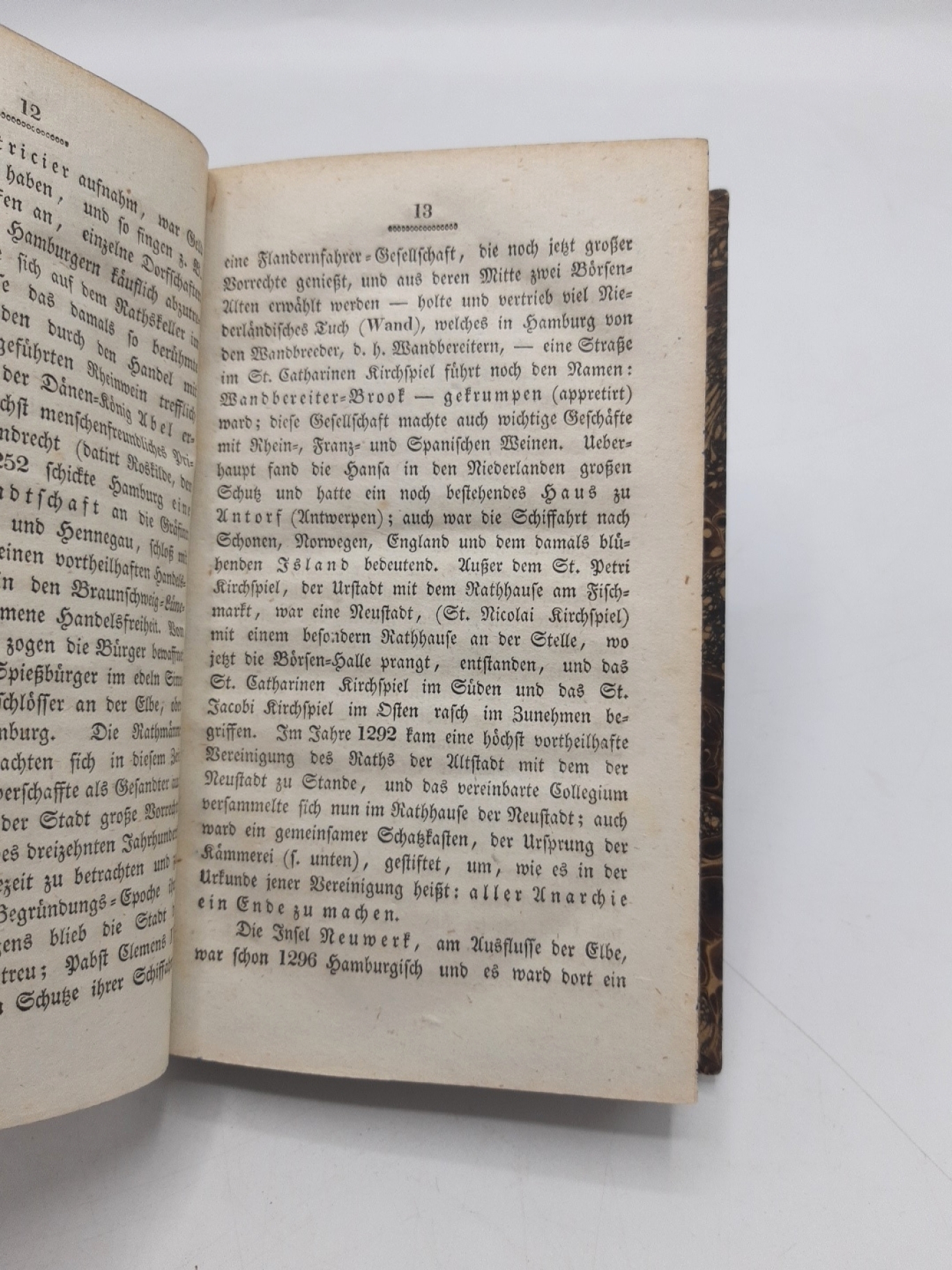 Röding, Carl Nicolaus (anonym): Hamburg, wie es war und ist, oder Ursprung, Entwicklung, Bestand, Ortsbeschreibung, Regierung, Sitten, Gebräuche und Merkwürdigkeiten von Hamburg und seinem Gebiete, von einem Hamburger.