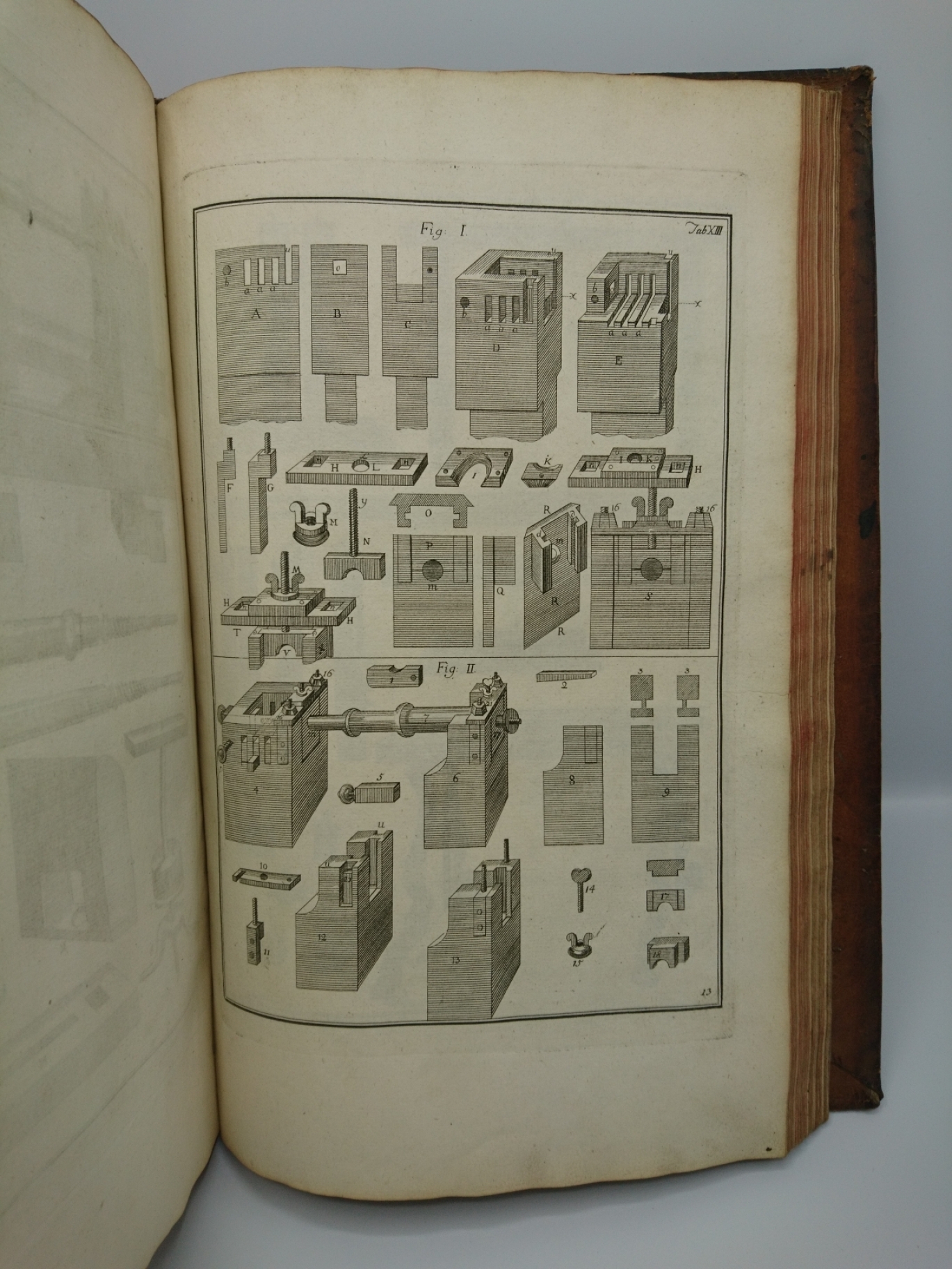 Plumier, Charles: L´Art de tourner, Ou De Faire En Perfection Toutes Sortes D'Ouvrages Au Tour SELTENE ERSTE DEUTSCHE AUSGABE. Die Kunst zu drechseln, oder alle Arten von Arbeit auf der Drehbank vollkommen zu verfertigen.