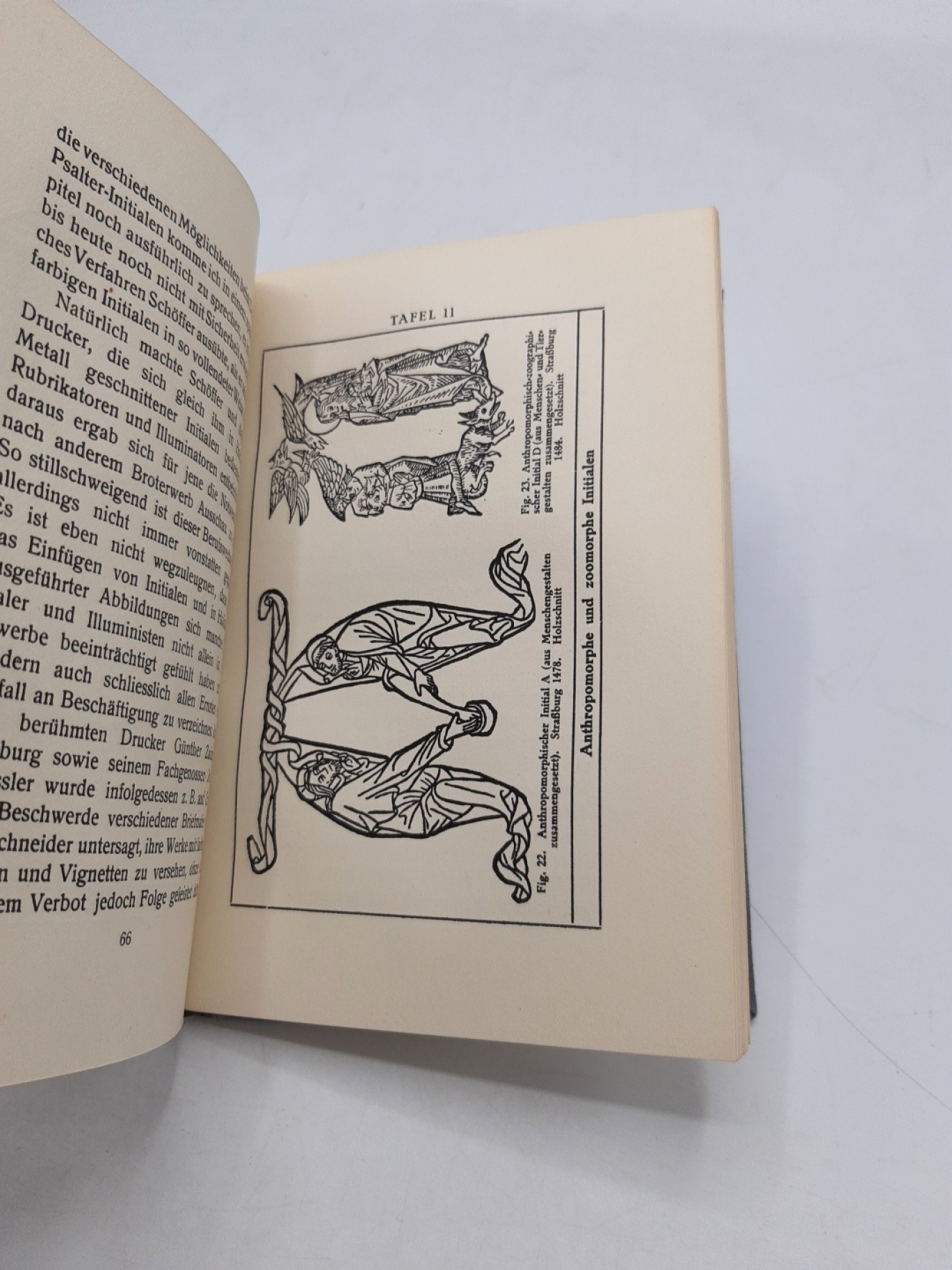 Engelhardt, Rudolf: Der Initial. Kurzgefasstes Handbuch der Entwicklungsgeschichte des Initials und der Techniken seiner Herstellung.