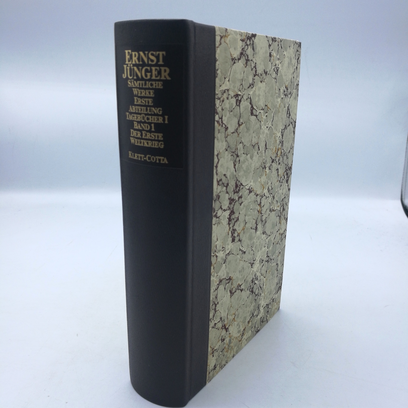 Ernst Jünger: Sämtliche Werke. Vom Autor signierte und in Halbleder gebundene Vorzugsausgabe. Numeriert: Nummer 124 von 250