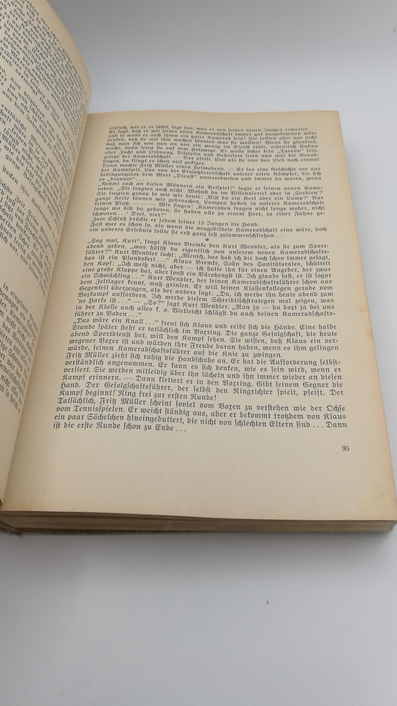 Utermann, Wilhelm (Herausgeber): Jungen - eure Welt! Das Jahrbuch der Hitlerjugend. Herausgegeben von Wilhelm Utermann. Zweiter Jahrgang 1941