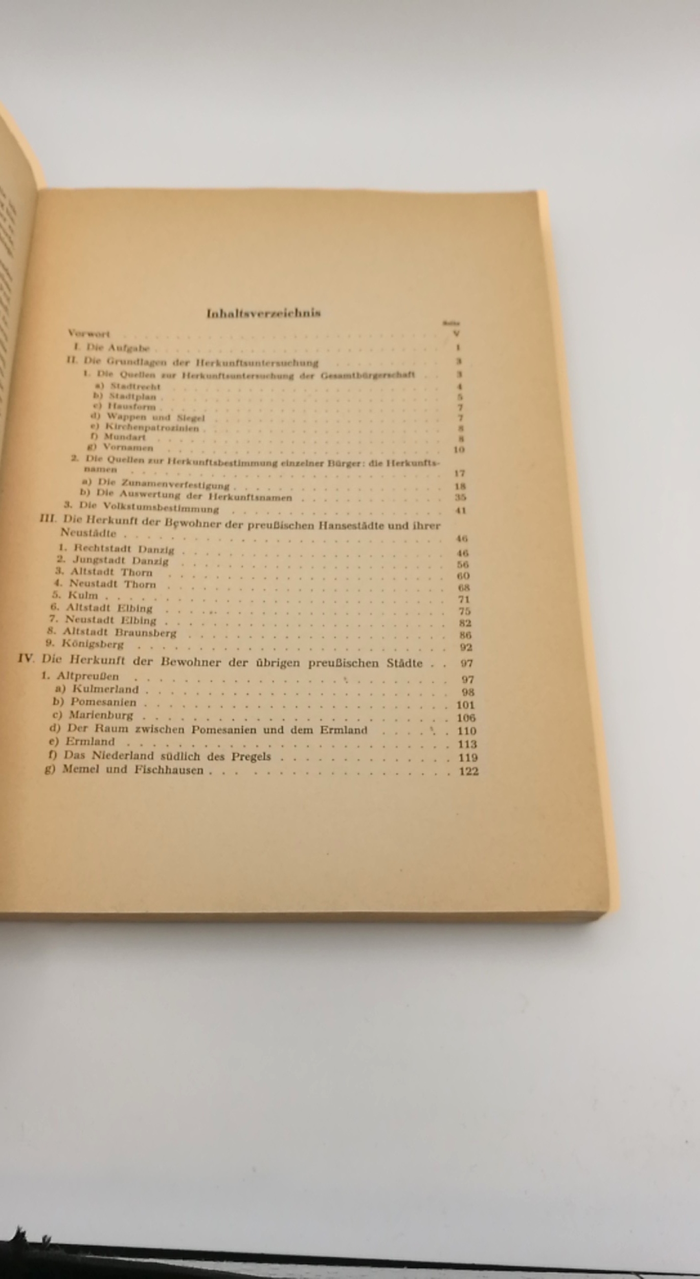 Penners, Theodor: Untersuchungen über die Herkunft der Stadtbewohner im Deutsch-Ordensland Preußen bis in die Zeit um 1400. Deutschland und der Osten, Band 16