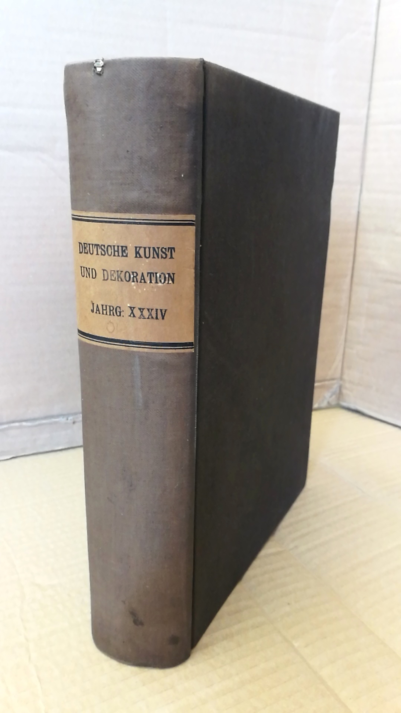 Koch, Alexander (Hrgs.): Deutsche Kunst und Dekoration. Band 67 u. 68 (=2 Bände in 1 Buch) Illustrierter Monatshefte für moderne Malerei, Plastik, Architektur, Wohnungskunst und künstlerische Frauenarbeiten