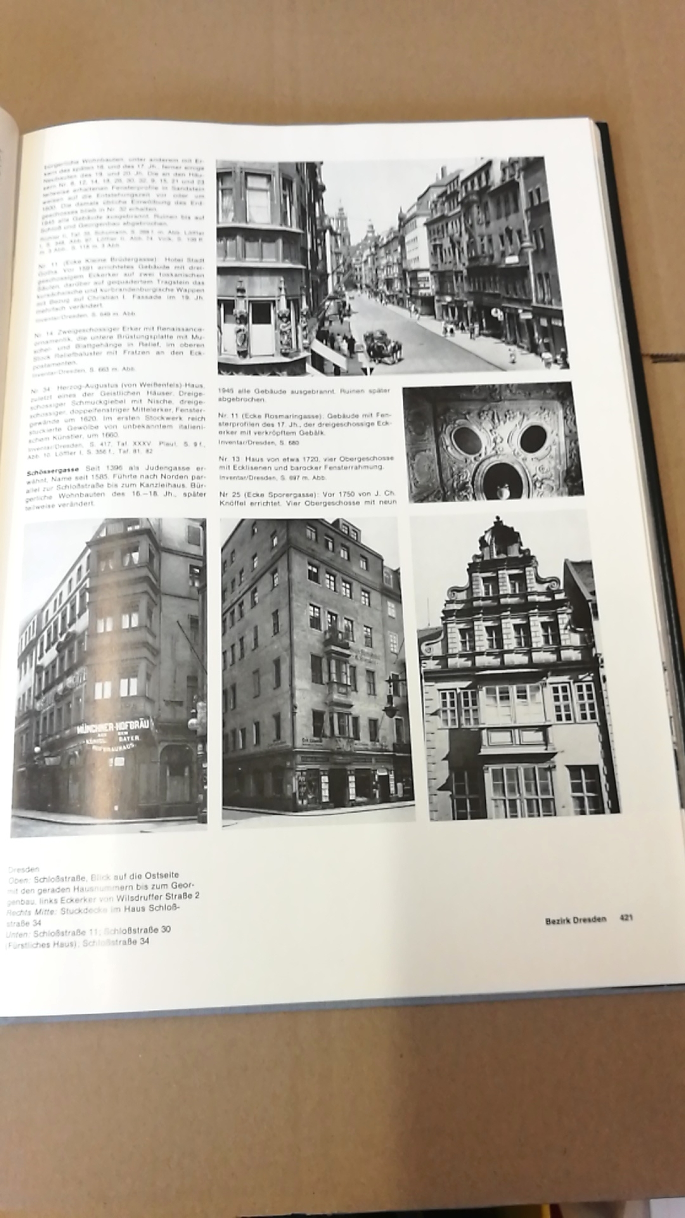 Eckhardt, Götz (Hrgs.): Kriegsschicksale Deutscher Architektur (2 Bände). Eine Dokumentation für das Gebiet der Bundesrepublik Deutschland.