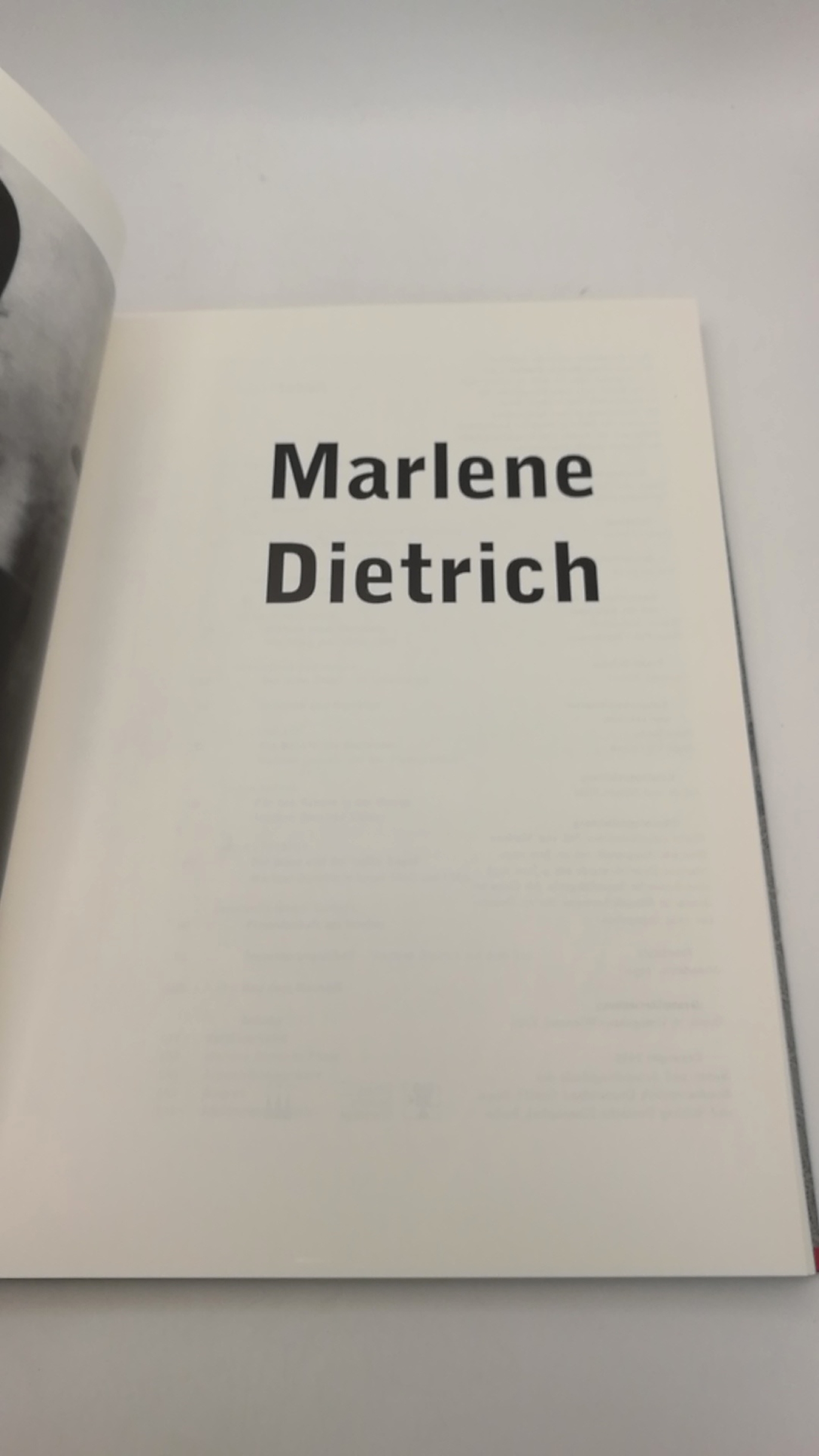 Kunst- und Ausstellungshalle der Bundesrepublik Deutschland (Hrgs.), : Marlene Dietrich Kunst- und Ausstellungshalle der Bundesrepublik Deutschland 10. November 1995 bis 21. Januar 1996.