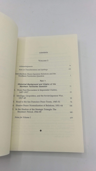 Hasegawa, Tsuyoshi: The Northern Territories Dispute and Russo-Japanese Relations. Vol 1 Between War and Peace 1697-1985