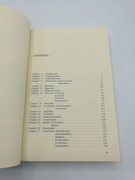 Welch, Kenneth R. G.: Herpetology of Africa A Checklist and Bibliography of the Orders Amphisbaenia, Sauria and Serpentes.