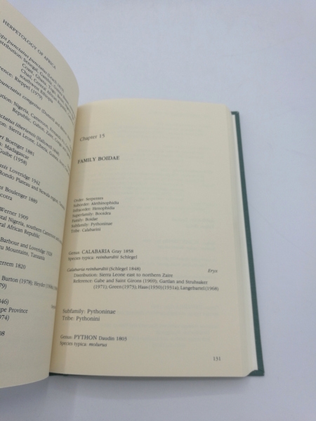 Welch, Kenneth R. G.: Herpetology of Africa A Checklist and Bibliography of the Orders Amphisbaenia, Sauria and Serpentes.