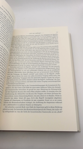 Demandt, Alexander (Verfasser): Der Fall Roms Die Auflösung des römischen Reiches im Urteil der Nachwelt / Alexander Demandt