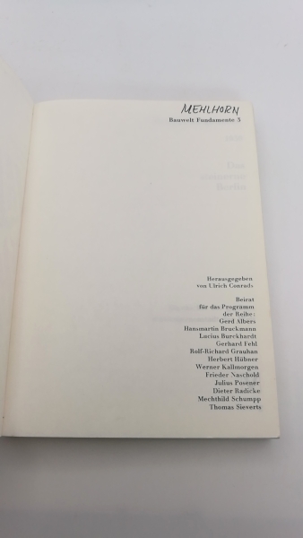 Hegemann, Werner: Das steinerne Berlin. 1930. Geschichte der grössten Mietskasernenstadt der Welt Bauwelt Fundamente 5