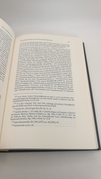 Röben, Volker: Die Einwirkung der Rechtsprechung des Europäischen Gerichtshofs auf das mitgliedstaatliche Verfahren in öffentlich-rechtlichen Streitigkeiten
