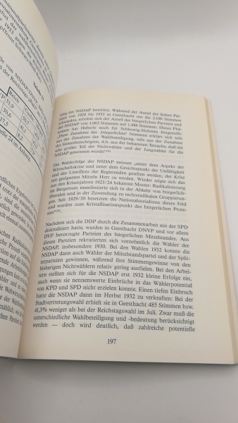 Menapace, Bernhard Michael: "Klein-Moskau" wird braun Geesthacht in der Endphase der Weimarer Republik (1928 - 1933)