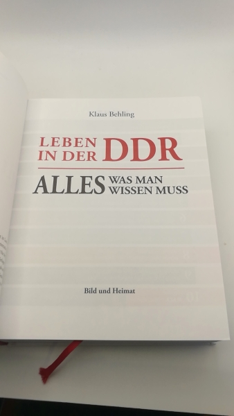 Behling, Klaus (Verfasser): Leben in der DDR Alles was man wissen muss / Klaus Behling