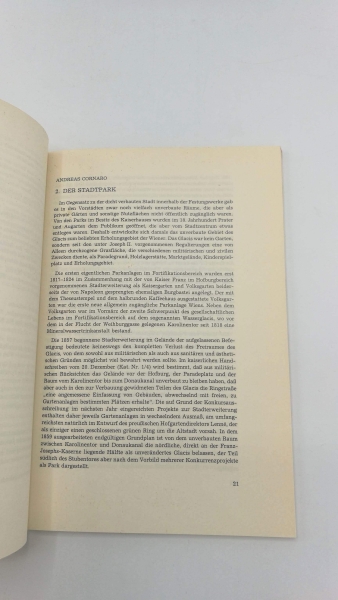 Göbl, Michael u. Lorenz Mikoletzky (Red.): Architektur zwischen Kunst und Bürokratie. 125 Jahre Wiener Ringstrasse. Ausstellung des Österreichischen Staatsarchivs, 15. November 1990 bis Ende Juni 1991.