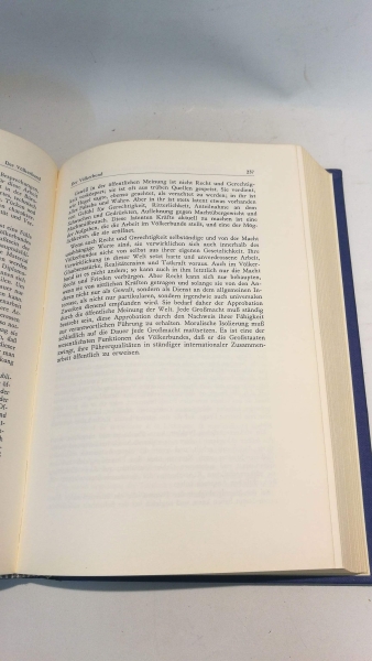 Kaufmann, Erich: Erich Kaufmann. Gesammelte Schriften. II. (zweiter) Band: Der Staat in der Rechtsgemeinschaft der Völker. Vom ersten Weltkrieg bi szum Wiederaufbau nach dem zweiten Weltkrieg.