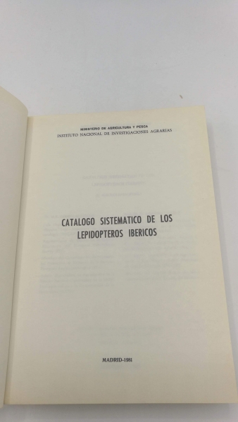 Instituto National de Investigaciones Agrarias (Hrsg.): Catalogo sistematico de los Lepidopteros Ibericos, 1. Macrolepidoptera