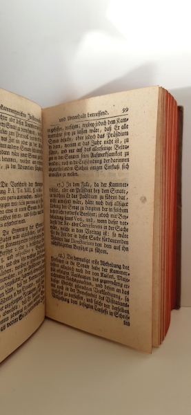 Anton Faber: Neue Europäische Staatscanzley welche die wichtigsten öffentlichen Angelegenheiten
vornemlich des deutschen Reichs in sich fasset 43. und 44. Teil 1776 und 1777 in 1 Buch