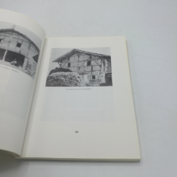 Baeschelin, Alfredo: La arquitectura del caserio vasco