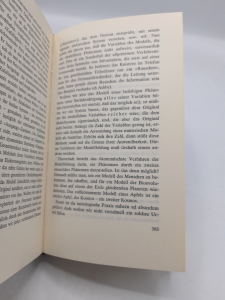 Lem, Stanislaw: Summa technologiae. SIGNIERTES WIDMUNGSEXEMPLAR. Mit einem Vorwort des Autors zur deutschen Ausgabe. Aus dem Polnischen übersetzt von Friedrich Griese.