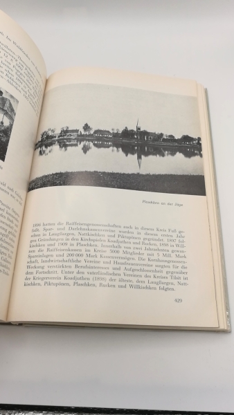 KURSCHAT, Heinrich A.: Das Buch vom Memelland. Heimatkunde eines deutschen Grenzlandes.