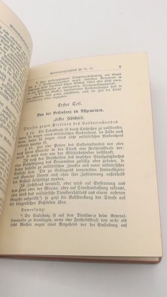 Kummer: Kommentar zum Militärstrafgesetzbuch und Reichsstrafgesetzbuch für die Zwecke der niederen Gerichtsbarkeit. (Für Gerichtsherren, Gerichtsoffiziere und Richter im Standgericht.)