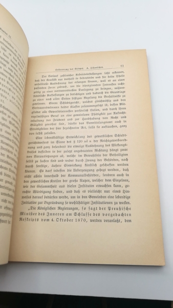 Stadtrat Otte: Die Gewerbegerichte, Einigungsämter und das Verfahren vor dem Gemeindevorsteher. Theoretische und praktische Erläuterung des Reichsgesetzes betreffend die Gewerbegerichte vom 29. Juli 1890.