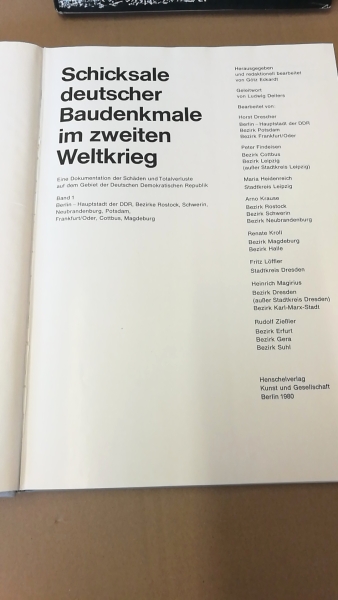 Eckhardt, Götz (Hrgs.): Kriegsschicksale Deutscher Architektur (2 Bände). Eine Dokumentation für das Gebiet der Bundesrepublik Deutschland.