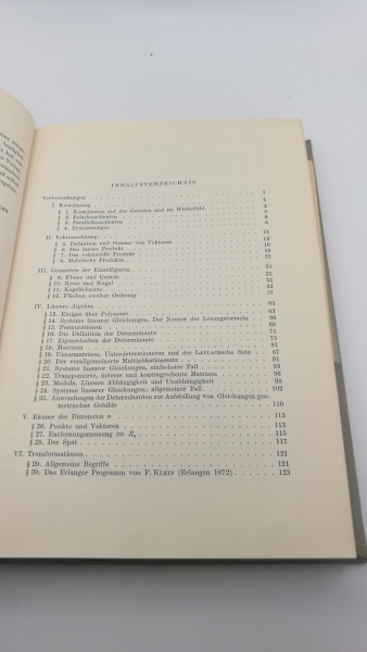 Keller, O.-H.: Analytische Geometrie und Lineare Algebra Hochschulbücher für Mathematik. Herausgegeben von H. Grell, K. Maruhn und W. Rinow, Band 26