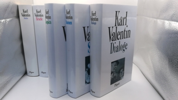 Bachmaier / Wöhrle, Helmut / Dieter: Karl Valentin. Sämtlicher Werke in acht Bänden. 8 Bde + 1 Reg. (=9 Bände = vollst.) Herausgegeben auf Grundlage der Nachlaßbestände des Theatermuseums d. Universität zu Köln, des Stadtarchivs und d. Stadtbibliothek Mün